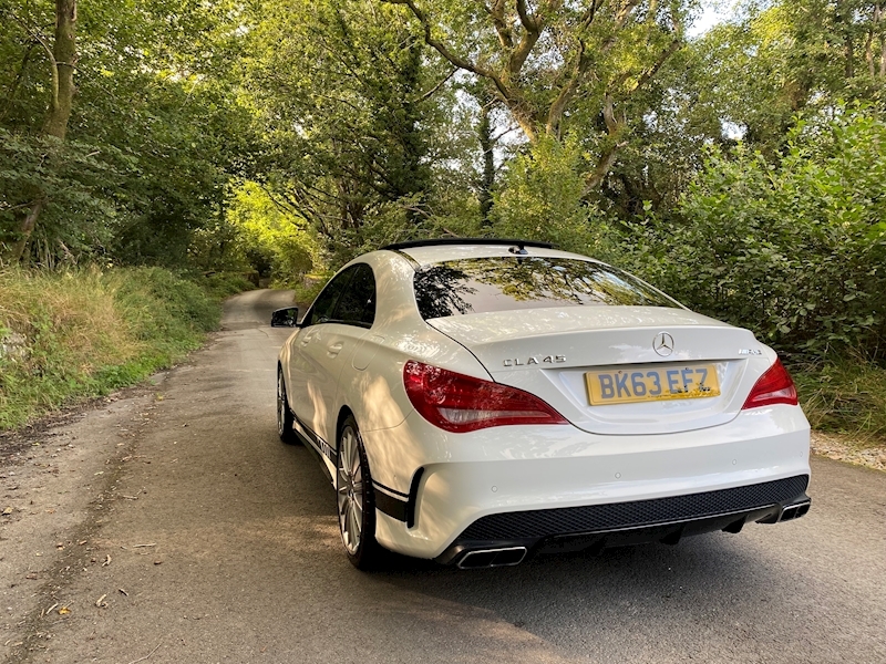 Mercedes-Benz 2.0 CLA45 AMG Coupe 4dr Petrol Speedshift DCT 4MATIC (165 g/km, 360 bhp)