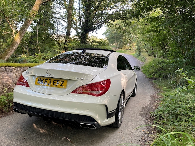 Mercedes-Benz 2.0 CLA45 AMG Coupe 4dr Petrol Speedshift DCT 4MATIC (165 g/km, 360 bhp)
