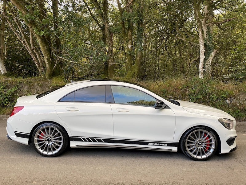 Mercedes-Benz 2.0 CLA45 AMG Coupe 4dr Petrol Speedshift DCT 4MATIC (165 g/km, 360 bhp)