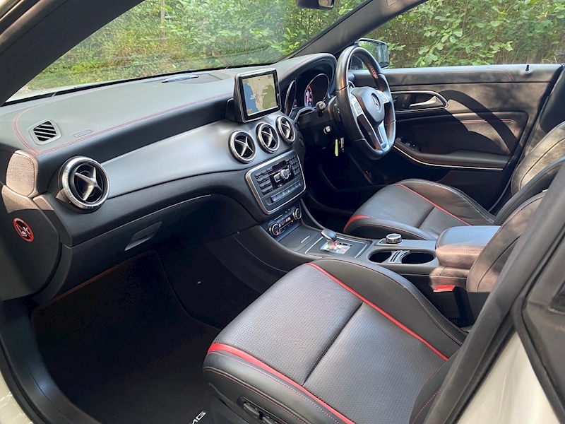 Mercedes-Benz 2.0 CLA45 AMG Coupe 4dr Petrol Speedshift DCT 4MATIC (165 g/km, 360 bhp)