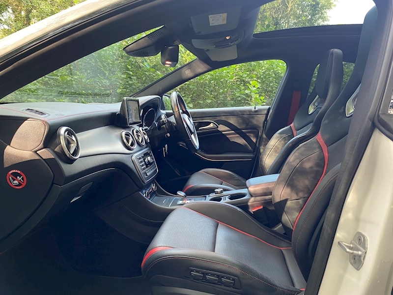 Mercedes-Benz 2.0 CLA45 AMG Coupe 4dr Petrol Speedshift DCT 4MATIC (165 g/km, 360 bhp)