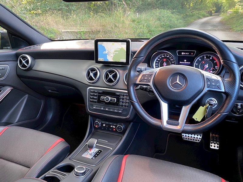 Mercedes-Benz 2.0 CLA45 AMG Coupe 4dr Petrol Speedshift DCT 4MATIC (165 g/km, 360 bhp)