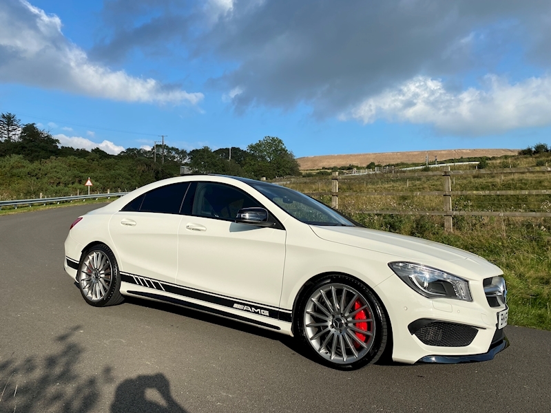Mercedes-Benz 2.0 CLA45 AMG Coupe 4dr Petrol Speedshift DCT 4MATIC (165 g/km, 360 bhp)