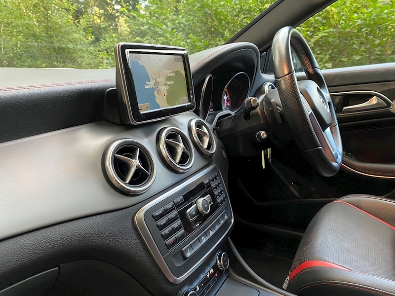 Mercedes-Benz 2.0 CLA45 AMG Coupe 4dr Petrol Speedshift DCT 4MATIC (165 g/km, 360 bhp)