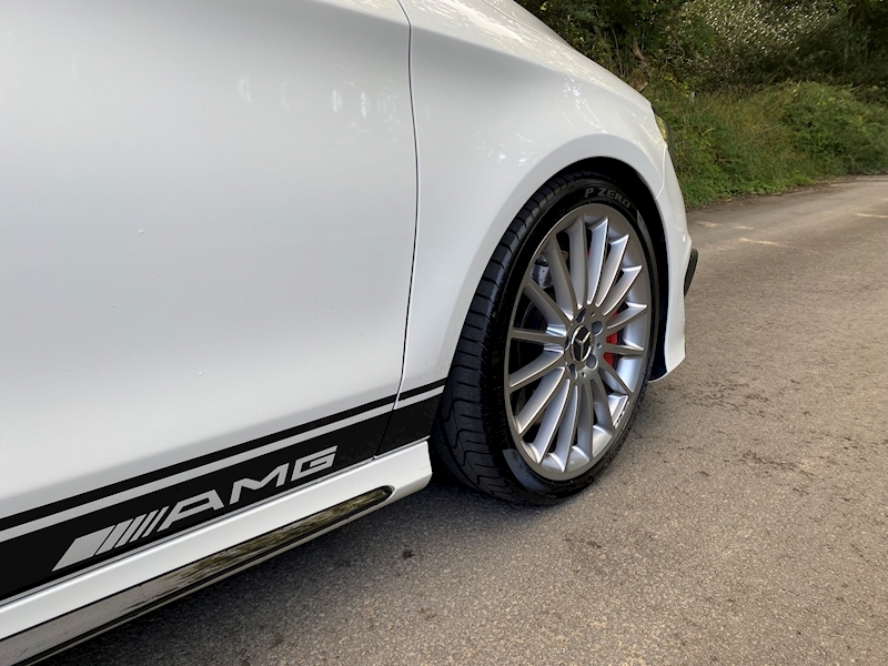 Mercedes-Benz 2.0 CLA45 AMG Coupe 4dr Petrol Speedshift DCT 4MATIC (165 g/km, 360 bhp)