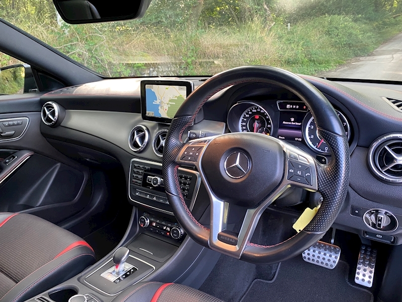 Mercedes-Benz 2.0 CLA45 AMG Coupe 4dr Petrol Speedshift DCT 4MATIC (165 g/km, 360 bhp)