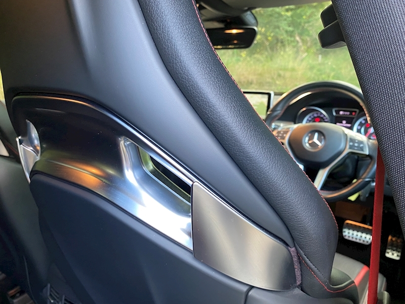 Mercedes-Benz 2.0 CLA45 AMG Coupe 4dr Petrol Speedshift DCT 4MATIC (165 g/km, 360 bhp)