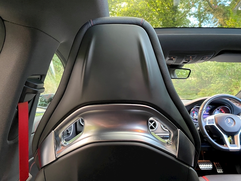 Mercedes-Benz 2.0 CLA45 AMG Coupe 4dr Petrol Speedshift DCT 4MATIC (165 g/km, 360 bhp)