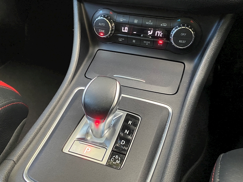 Mercedes-Benz 2.0 CLA45 AMG Coupe 4dr Petrol Speedshift DCT 4MATIC (165 g/km, 360 bhp)