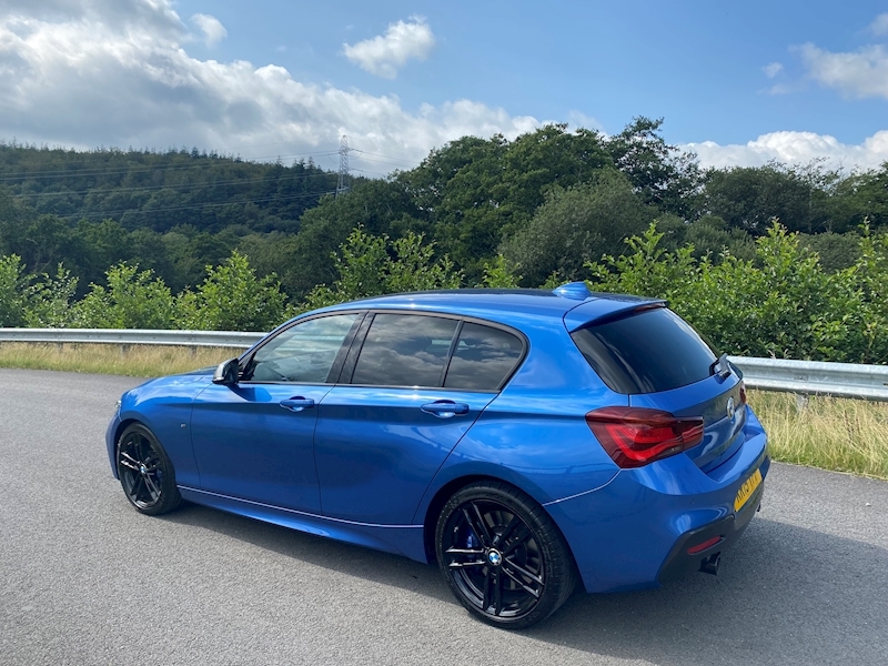 BMW 3.0 M140i GPF Shadow Edition Sports Hatch 5dr Petrol Auto (s/s) (340 ps)