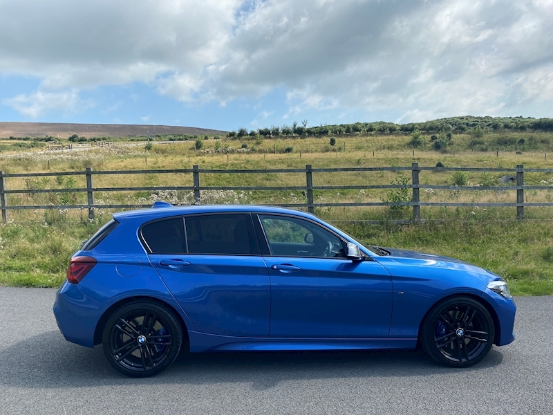 BMW 3.0 M140i GPF Shadow Edition Sports Hatch 5dr Petrol Auto (s/s) (340 ps)