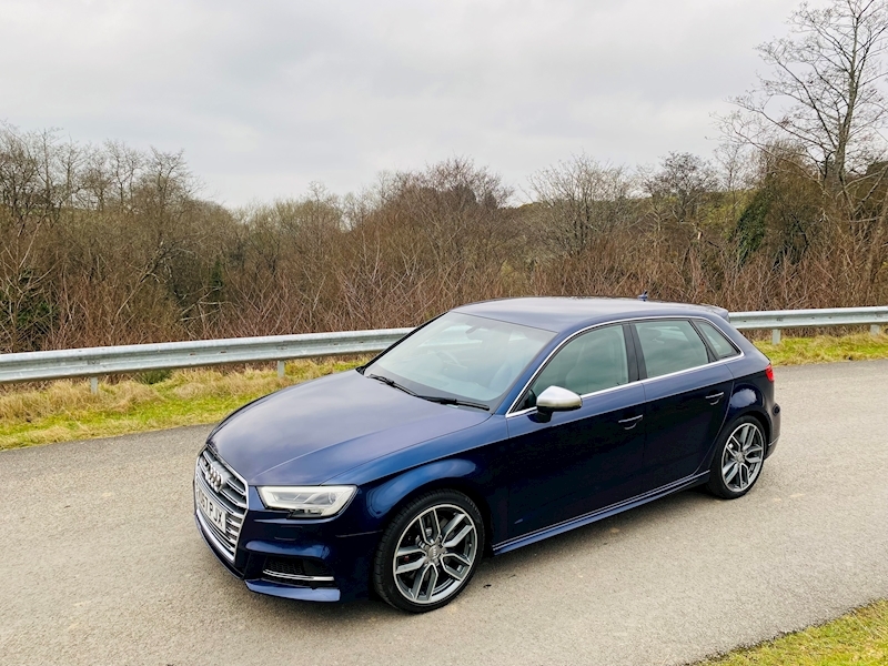 Audi 2.0 TFSI Sportback 5dr Petrol S Tronic quattro (s/s) (310 ps)