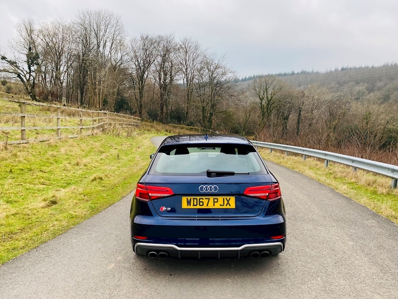 Audi 2.0 TFSI Sportback 5dr Petrol S Tronic quattro (s/s) (310 ps)