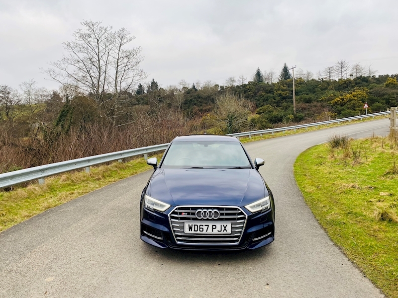 Audi 2.0 TFSI Sportback 5dr Petrol S Tronic quattro (s/s) (310 ps)