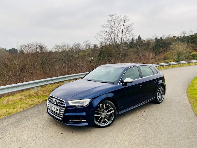 Audi 2.0 TFSI Sportback 5dr Petrol S Tronic quattro (s/s) (310 ps)