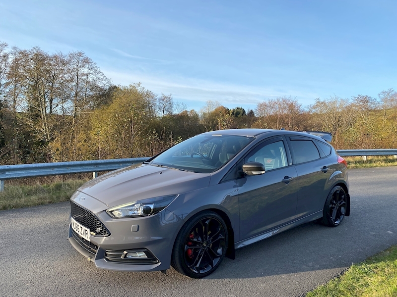 Ford 2.0T EcoBoost ST-3 Hatchback 5dr Petrol (s/s) (250 ps)