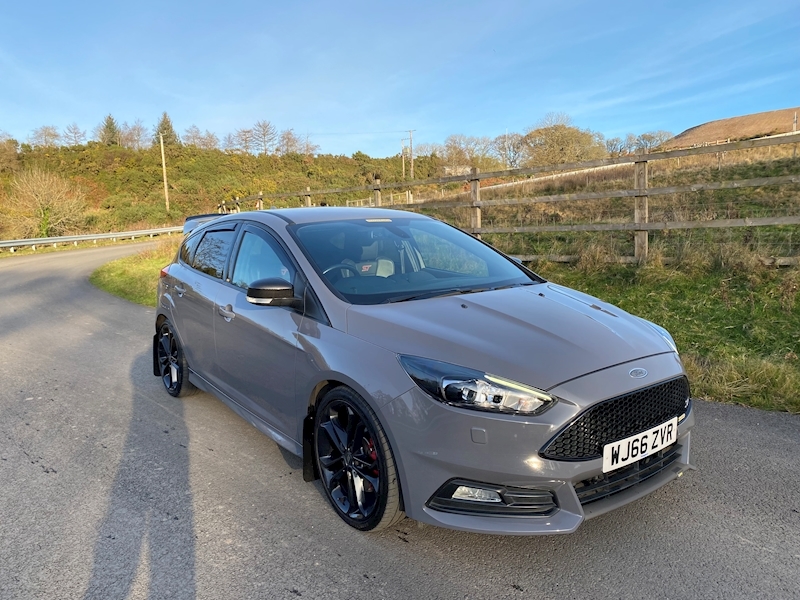 Ford 2.0T EcoBoost ST-3 Hatchback 5dr Petrol (s/s) (250 ps)