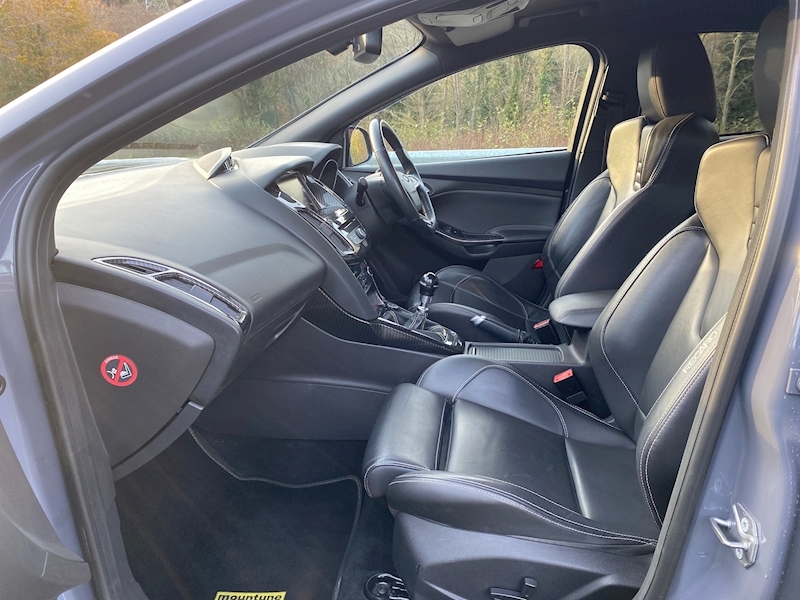 Ford 2.0T EcoBoost ST-3 Hatchback 5dr Petrol (s/s) (250 ps)