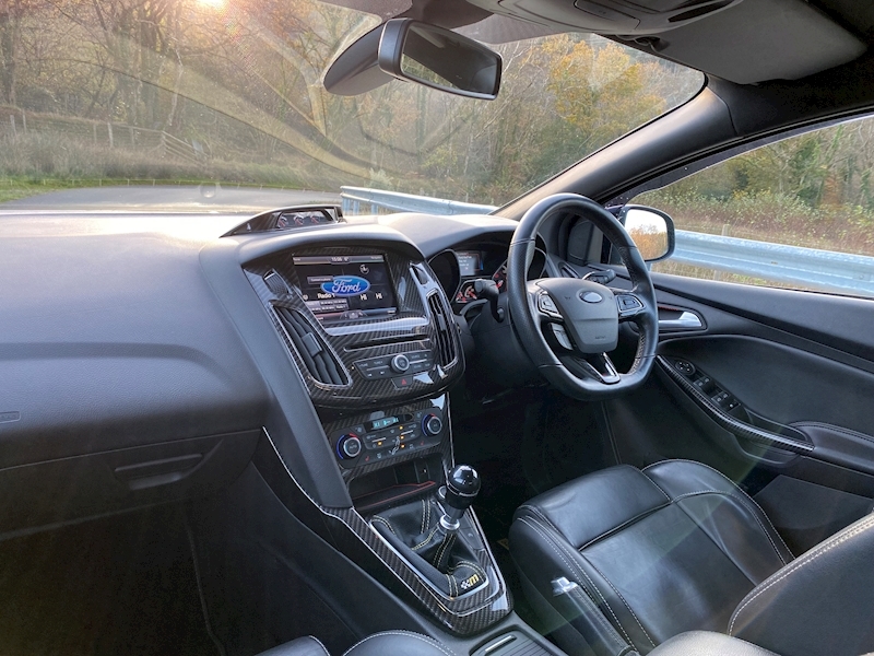 Ford 2.0T EcoBoost ST-3 Hatchback 5dr Petrol (s/s) (250 ps)