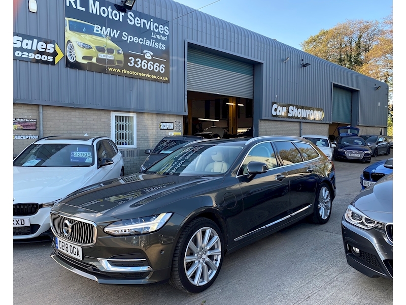 Volvo 2.0h T8 Twin Engine 10.4kWh Inscription Pro Estate 5dr Petrol Plug-in Hybrid Auto AWD (s/s) (407 ps)