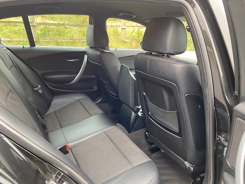 BMW 123D M Sport Hatchback 2.0 Manual Diesel