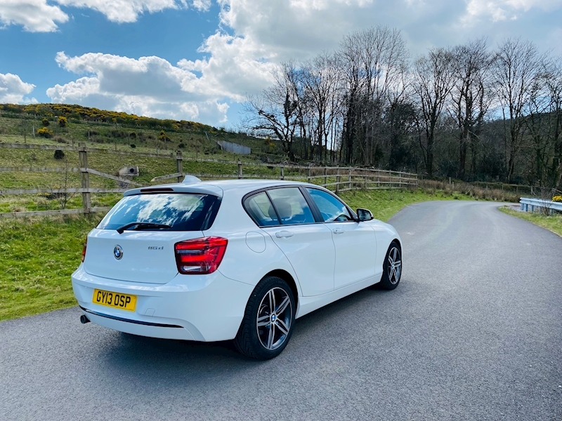 BMW 2.0 116d Sport Hatchback 5dr Diesel Manual (117 g/km, 116 bhp)