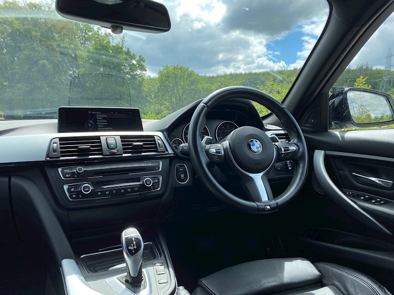 BMW 3.0 330d M Sport Touring 5dr Diesel Sport Auto (s/s) (138 g/km, 258 bhp)