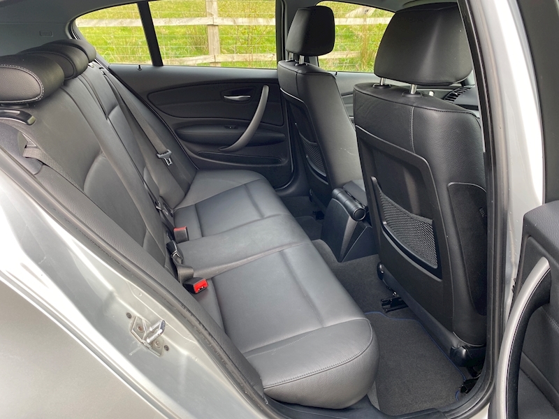 BMW 118D Se Hatchback 2.0 Manual Diesel