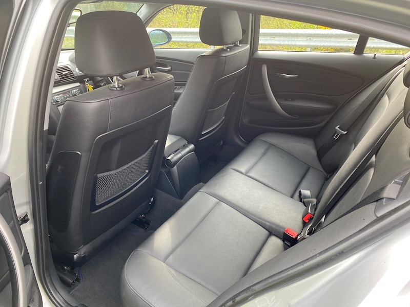 BMW 118D Se Hatchback 2.0 Manual Diesel