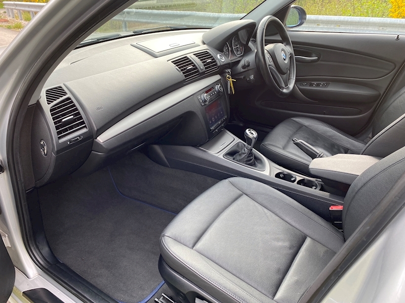 BMW 118D Se Hatchback 2.0 Manual Diesel