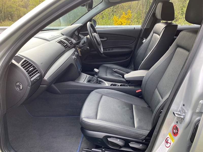 BMW 118D Se Hatchback 2.0 Manual Diesel