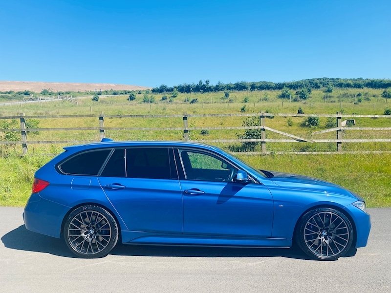 BMW 3.0 330d M Sport Touring 5dr Diesel Sport Auto (s/s) (135 g/km, 258 bhp)