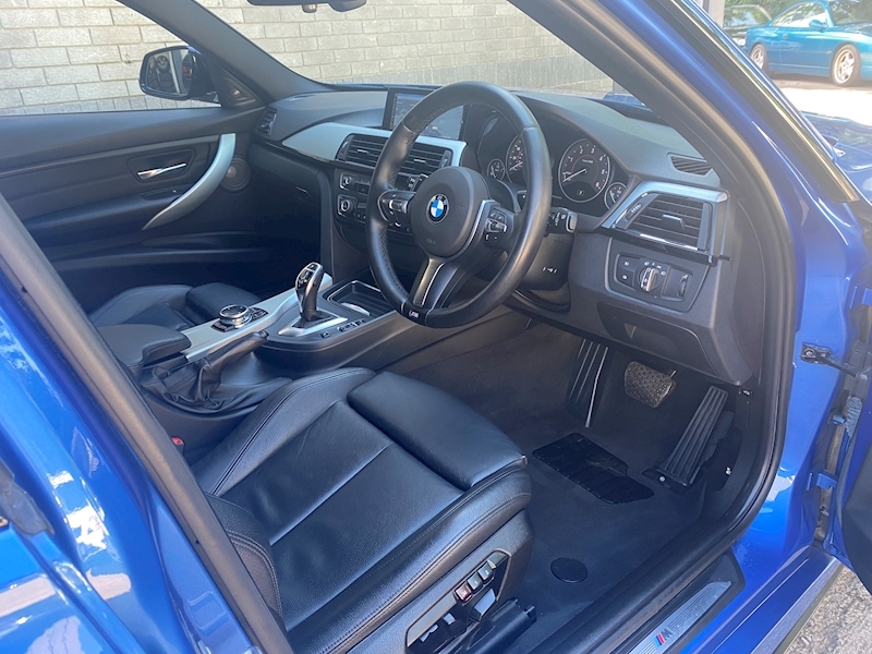 BMW 3.0 330d M Sport Touring 5dr Diesel Sport Auto (s/s) (135 g/km, 258 bhp)