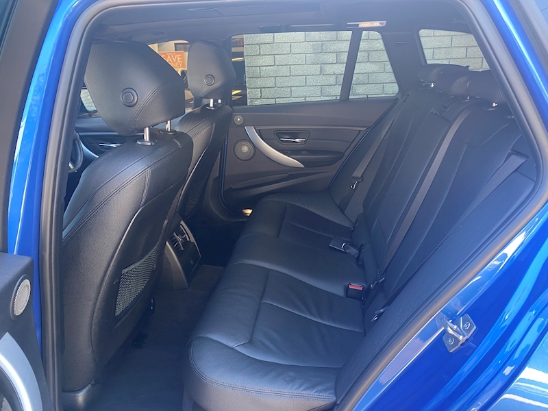 BMW 3.0 330d M Sport Touring 5dr Diesel Sport Auto (s/s) (135 g/km, 258 bhp)