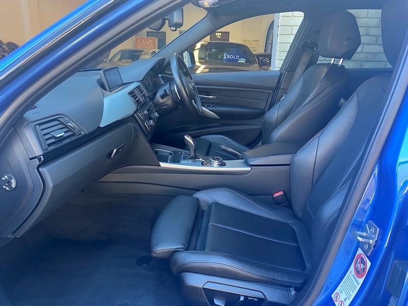 BMW 3.0 330d M Sport Touring 5dr Diesel Sport Auto (s/s) (135 g/km, 258 bhp)