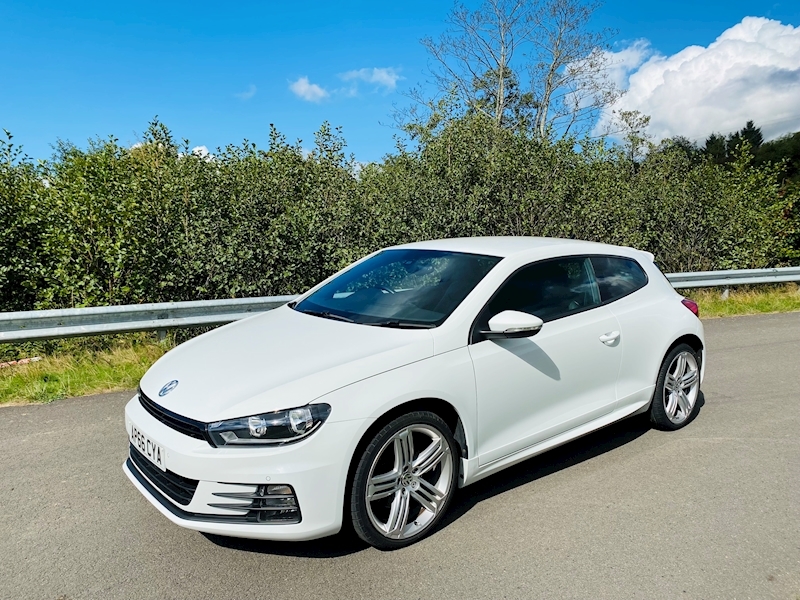 Volkswagen 2.0 TDI BlueMotion Tech R-Line Hatchback 3dr Diesel Manual Euro 6 (s/s) (184 ps)