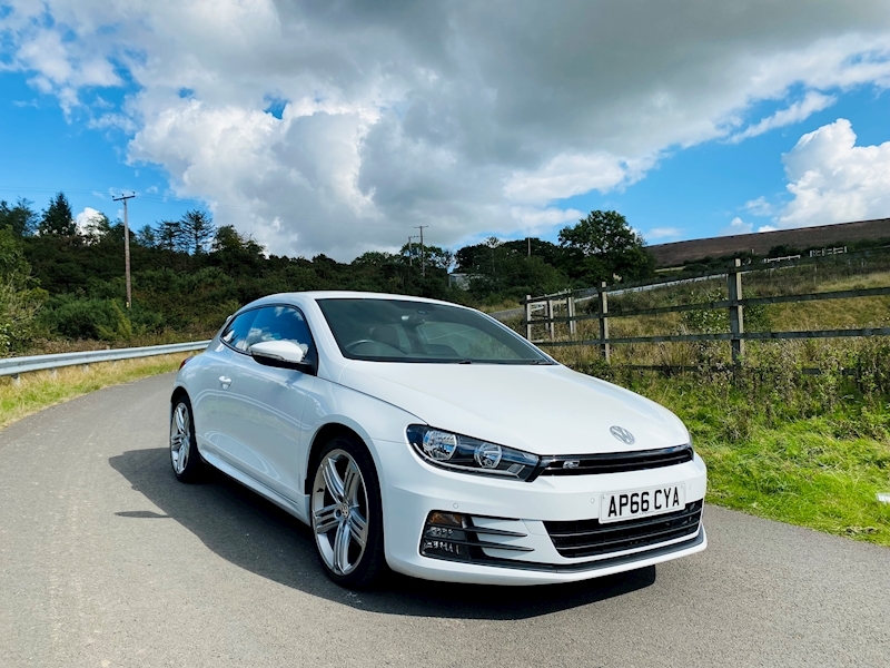 Volkswagen 2.0 TDI BlueMotion Tech R-Line Hatchback 3dr Diesel Manual Euro 6 (s/s) (184 ps)