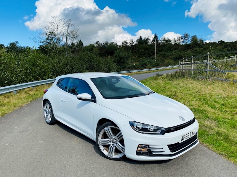 Volkswagen 2.0 TDI BlueMotion Tech R-Line Hatchback 3dr Diesel Manual Euro 6 (s/s) (184 ps)