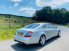 6.2 S63L V8 AMG Saloon 4dr Petrol 7G-Tronic (355 g/km, 525 bhp)