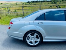 6.2 S63L V8 AMG Saloon 4dr Petrol 7G-Tronic (355 g/km, 525 bhp)