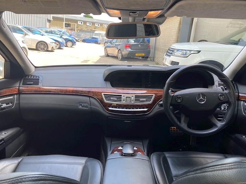 Mercedes-Benz 6.2 S63L V8 AMG Saloon 4dr Petrol 7G-Tronic (355 g/km, 525 bhp)