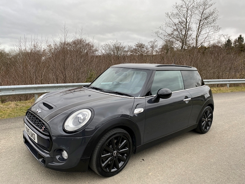 MINI 2.0 Cooper SD Hatchback 3dr Diesel Auto 6Spd Euro 6 (s/s) (170 ps)