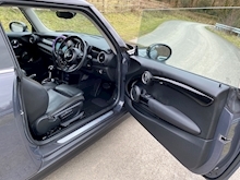 2.0 Cooper SD Hatchback 3dr Diesel Auto 6Spd Euro 6 (s/s) (170 ps)