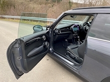 2.0 Cooper SD Hatchback 3dr Diesel Auto 6Spd Euro 6 (s/s) (170 ps)