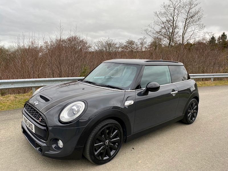 MINI 2.0 Cooper SD Hatchback 3dr Diesel Auto 6Spd Euro 6 (s/s) (170 ps)