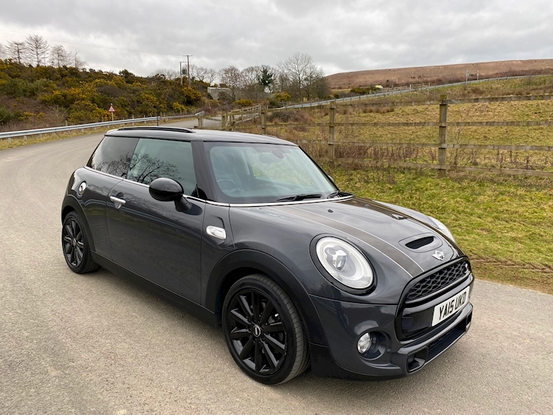 MINI 2.0 Cooper SD Hatchback 3dr Diesel Auto 6Spd Euro 6 (s/s) (170 ps)