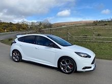 2.0 EcoBoost ST-2 Hatchback 5dr Petrol Manual (169 g/km, 247 bhp)