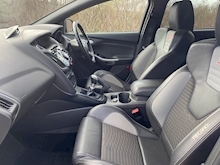 2.0 EcoBoost ST-2 Hatchback 5dr Petrol Manual (169 g/km, 247 bhp)