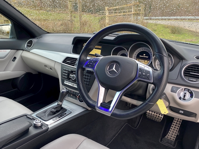 Mercedes-Benz 3.0 C350 CDI V6 BlueEfficiency Sport Edition 125 Saloon 4dr Diesel G-Tronic Euro 5 (s/s) (265 ps)