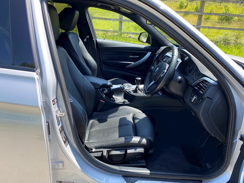 BMW 3 Series 320D M Sport Touring Estate 2.0 Manual Diesel